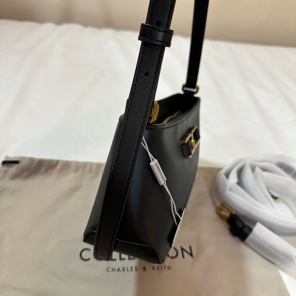 NWT Charles & Keith Gabine Leather Trapeze Shoulder Bag - Black, GENUINE LEATHER - Picture 8 of 12